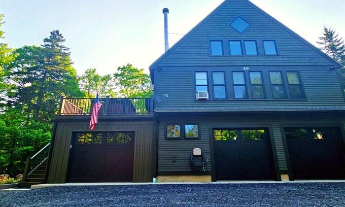Beaver Cove Haus | Woods All Around-Direct ATV Access & Lake Access - sleeps 10+