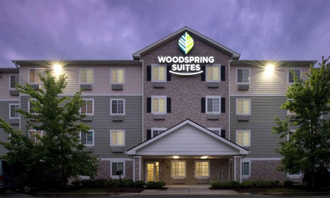 Apex Hotel | WoodSpring Suites Raleigh Apex