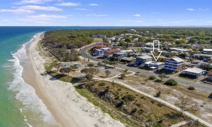 Woorim Haus | Woorim Beach House with Water Views