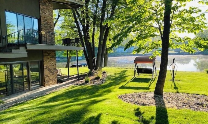 Sodus Haus | Wright on the Water | Riverfront | One-of-a-kind