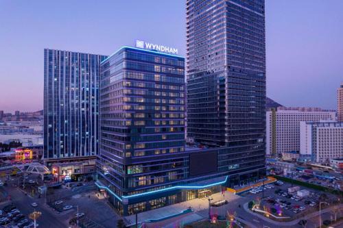 Jinzhou District Hotel | Wyndham Dalian Jinpu