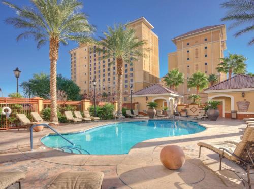 Paradise Haus | Wyndham Grand Desert 3BR Apartment with Resort Access