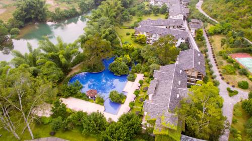 Ten Mile Gallery Hotel | 广悦华阳朔河畔酒店