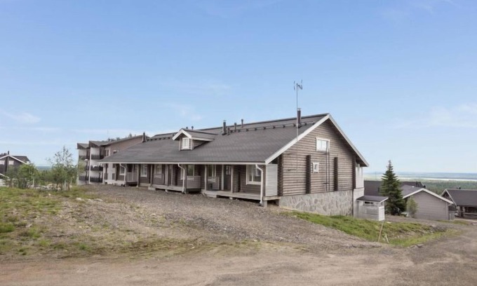 Yllas Haus | Ylläksen Rinnemäki B by Interhome