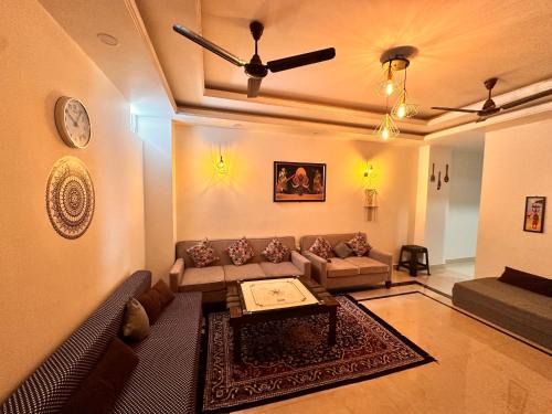Rishikesh Haus | Yoga Retreat at The Ganges in Rishikesh