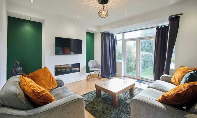 Heworth Haus | York City House- Close to Town Centre with Free Parking