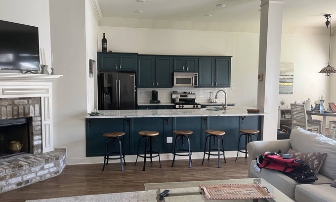 Mandeville Haus | You found it! Great 3/2 in heart of Mandeville. Bring the family and the pups!