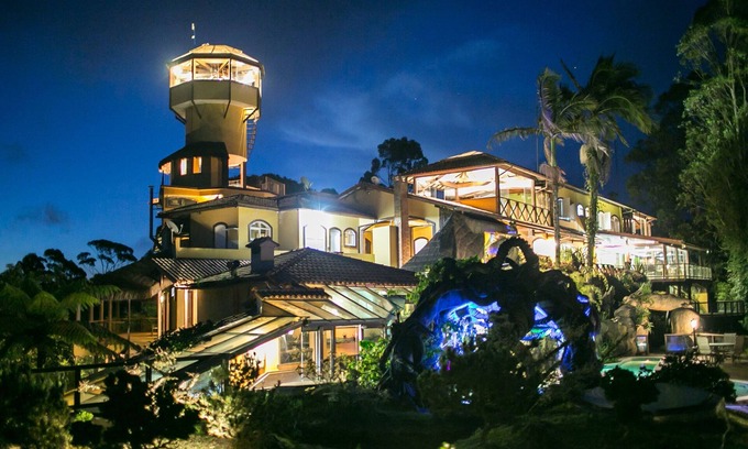 Mury Hotel | Ihr privater Frühling auf dem Berggipfel mit 360 Ansichten, atemberaubend