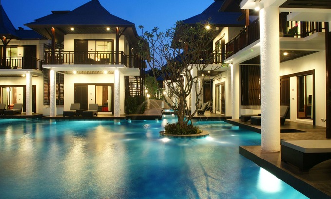 North Pattaya Hotel | Z Through by The Zign