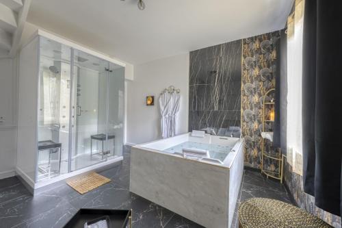 Livry-Gargan Wohnung | ZACH N SPA maison 20 min Paris et Aéroport CDG
