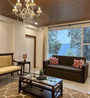 Mallital Wohnung | Zephyr 2BHK Lakeview Near Mall Road & Naini Lake