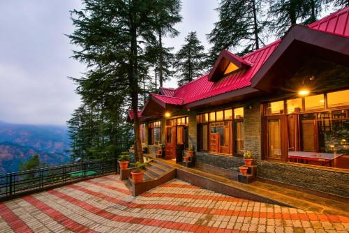 Shimla Haus | Zostel Homes Mashobra (Shimla)