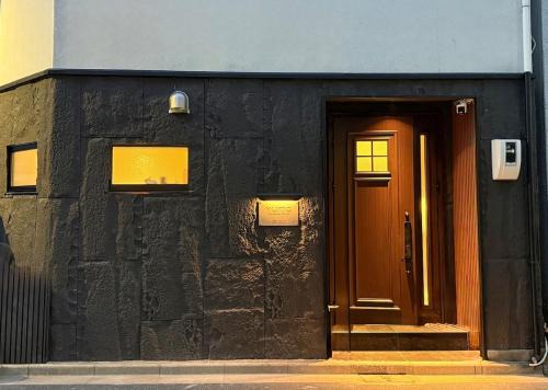 Kuramae Villa | ZQ2 Three min walk to subway, direct access to Asakusa, Ginza, Shinjuku, Ueno , super convenient transportation, 2 bathrooms 4 toilets, comfortable space