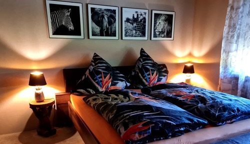 Deluxe-Apartment, Mehrere Betten, Küche, Hügelblick