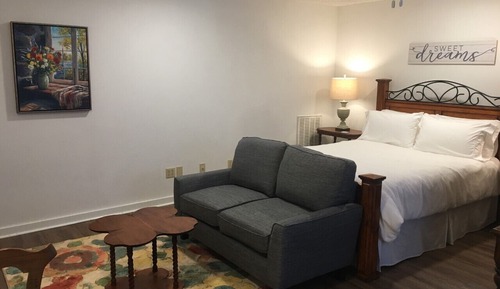 Traditional-Zimmer, 1 Queen-Bett