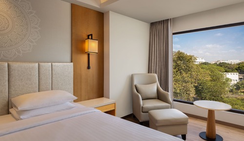 Junior-Suite, 1 King-Bett, Nichtraucher, Stadtblick