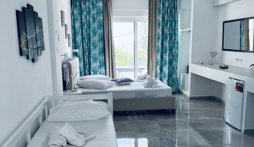 Family Suite 03