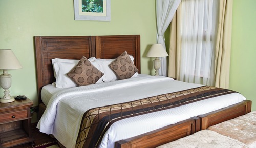 Deluxe Cottage Suite