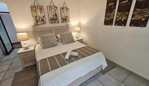 Romantisches Doppelzimmer, 1 Schlafzimmer, Terrasse, Erdgeschoss
