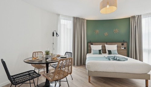 Executive-Studio, 1 Doppelbett und Schlafsofa
