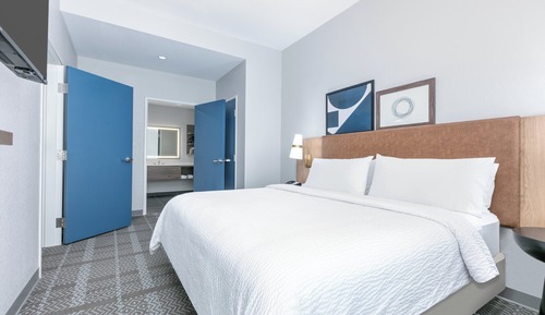 Suite, Mehrere Betten, rollstuhlgeeignete Dusche (Mobility Accessible)