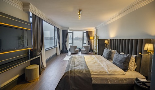 Suite With Seaview And Jacuzzi