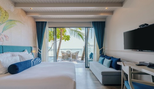 Deluxe Ocean View Room (Adults Only)