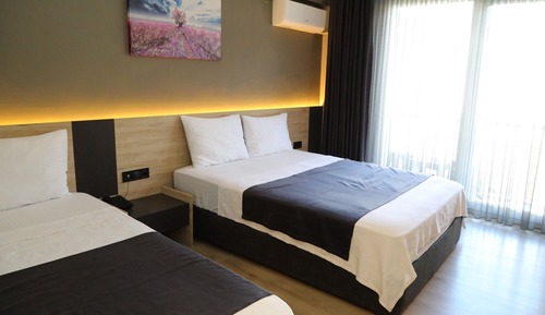 Standard-Dreibettzimmer