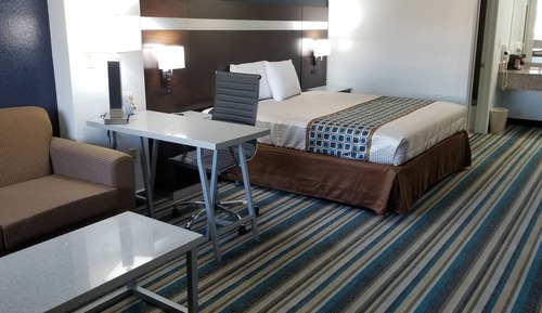 Standard-Suite, 1 King-Bett, Nichtraucher