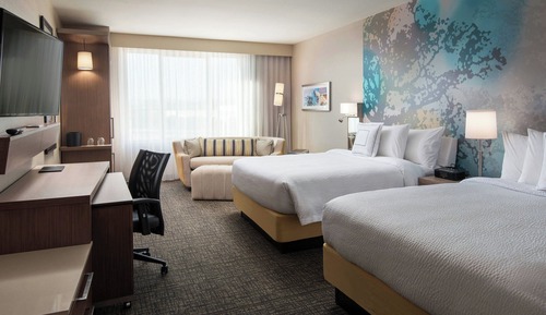 Zimmer, Mehrere Betten, Nichtraucher, Poolblick