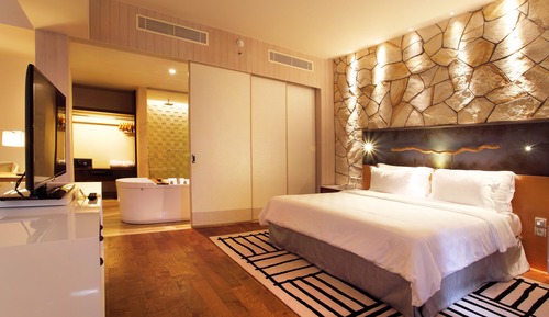 TSand Suite (Standard Check Out at 2:00 PM)