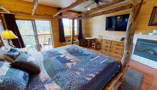 Luxury-Zimmer, 1 Schlafzimmer, Kamin, Bergblick