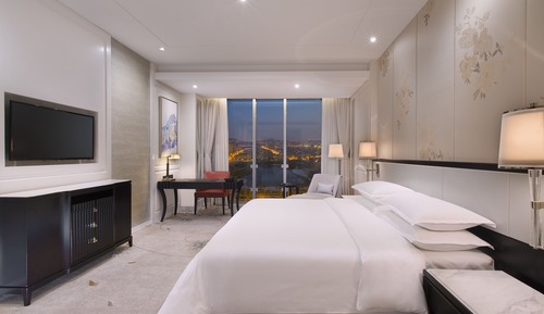 Zimmer, 1 King-Bett, Stadtblick