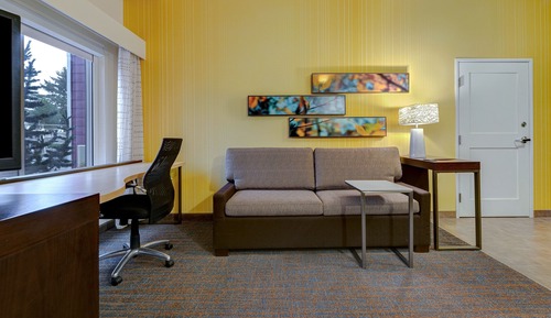 Studiosuite, Mehrere Betten (Mobility/Hearing Access, Roll-In Shwr)