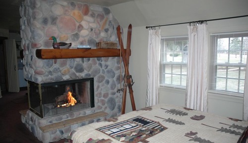 Suite (Lazy Cloud B&B)