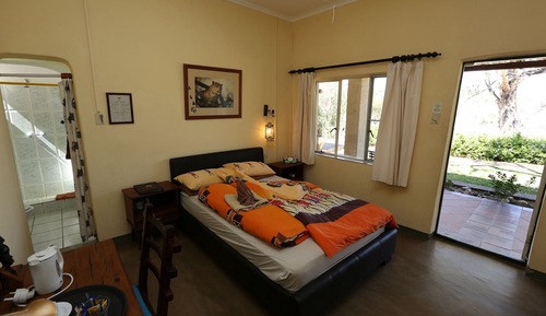 Doppelzimmer (Small - Colonial House)