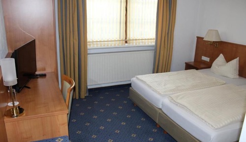 Business-Vierbettzimmer