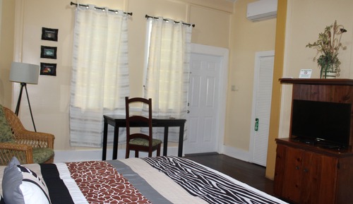 Superior-Zimmer, 1 King-Bett, eingeschränkter Meerblick, Eckzimmer