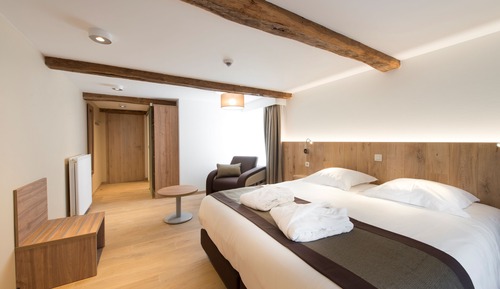 Comfort-Doppel- oder -Zweibettzimmer