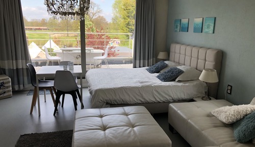 Familien-Vierbettzimmer