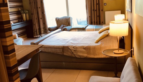 Deluxe-Dreibettzimmer