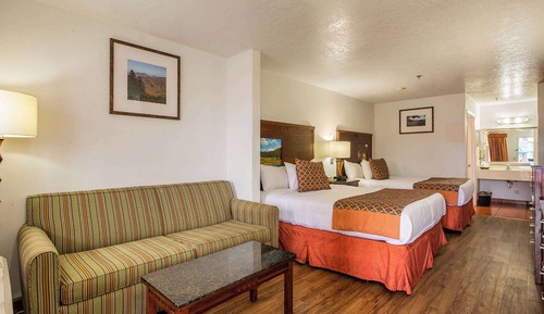 Zimmer, 2 Queen-Betten, Nichtraucher