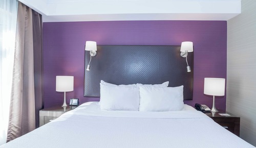 Standard-Suite, 1 King-Bett und Schlafsofa, Küche, Parkblick