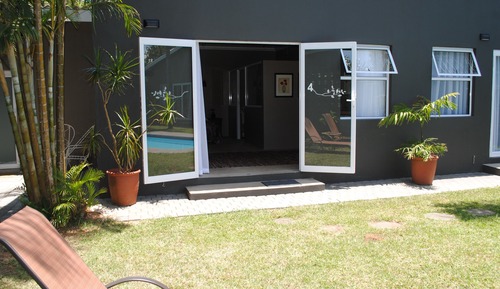Honeymoon-Zimmer, Poolblick