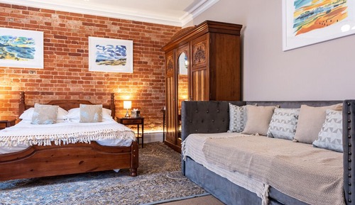 Standard-Suite, mit Bad