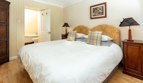 Doppelzimmer, mit Bad (Breakfast Included)