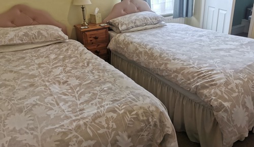 Zweibettzimmer, mit Bad