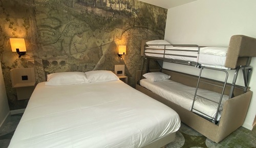 Vierbettzimmer
