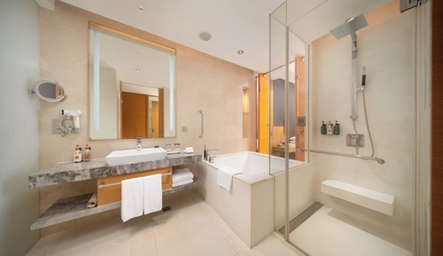 Standardzimmer, Zugang zur Business-Lounge