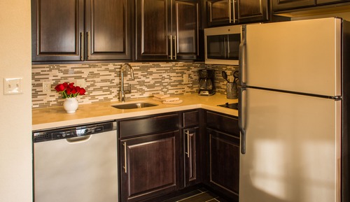 Studiosuite, barrierearme Badewanne, Küche (Communications, Mobility)